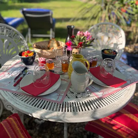 Belem - Mas Saint Louis איגוס-מורטס